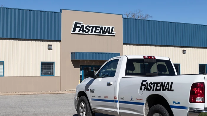 Fastenal की दैनिक बिक्री फिर से शुरू जुलाई में मजबूत वृद्धि